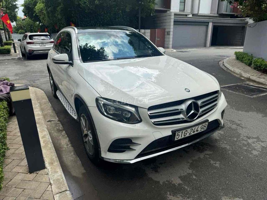 Mercedes Benz GLC Class 2*** km. Mua bán Ô tô tại Thành phố Thủ Đức Tp Hồ Chí Minh được đăng bởi Long hình 12