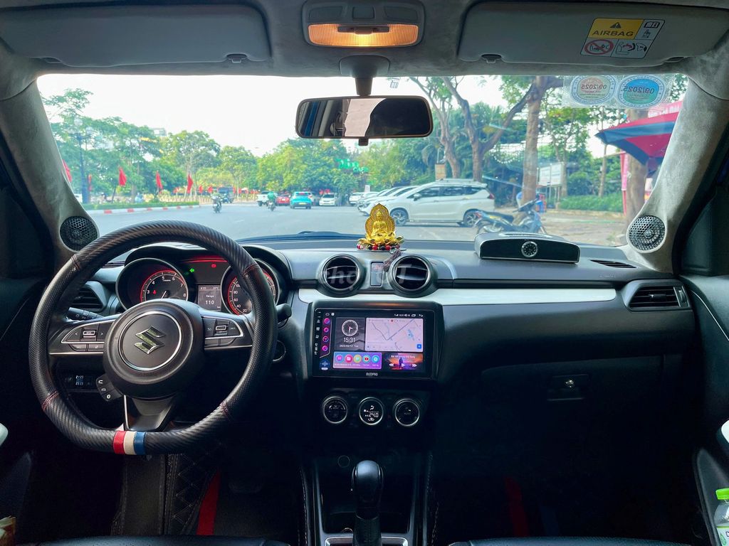 Suzuki Swift 2020 GLX 1.2 AT - 52000 km. Mua bán Ô tô tại Quận Cầu Giấy Hà Nội được đăng bởi Hùng Eco Auto hình 10