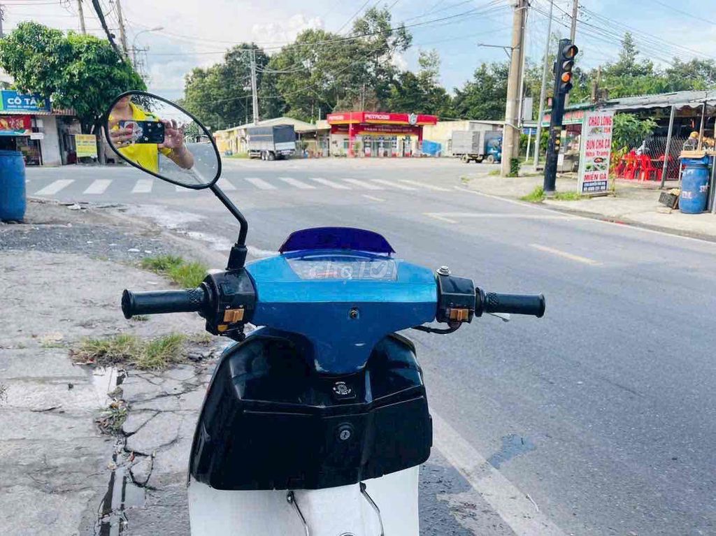 Xe max Xe đi làm bền rẻ  Xem xe tại củ chi. Mua bán Xe máy tại Huyện Củ Chi Tp Hồ Chí Minh được đăng bởi Tiên 6565 hình 5