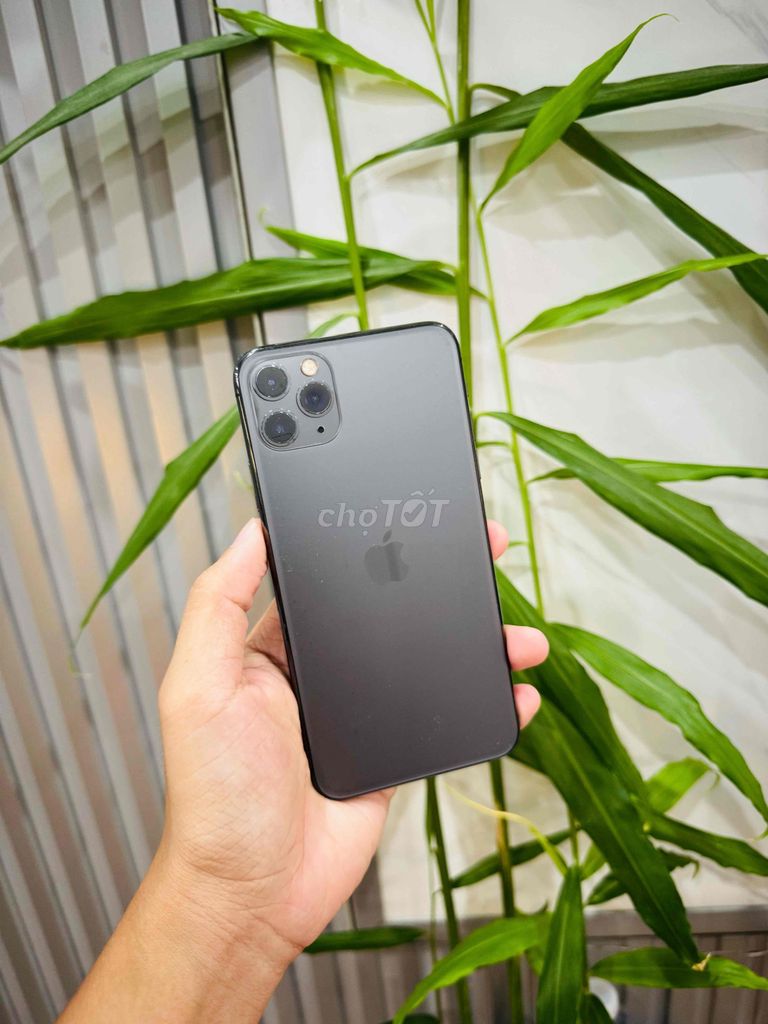 iPhone 11 Pro Max 64G Quốc Tế Full chức năng. Mua bán Điện thoại tại Quận Thanh Khê Đà Nẵng được đăng bởi New Phone hình 1