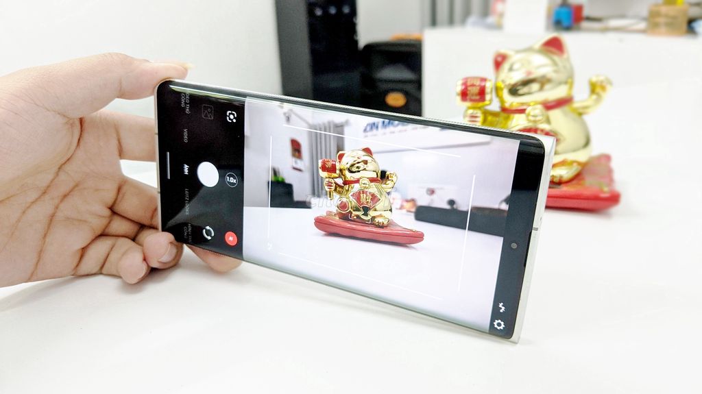 Leitzphone 1 - Đẳng cấp camera chuyên nghiệp