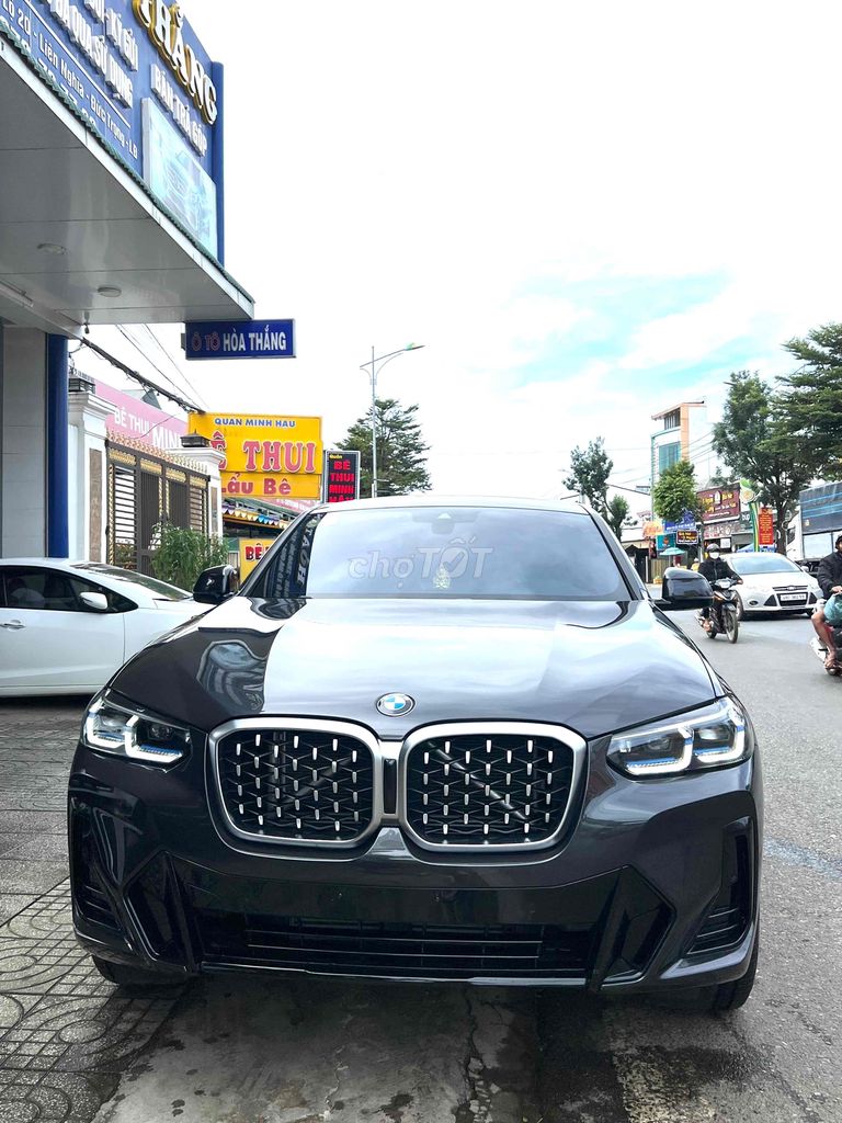 BMW X4 2023  đăng ky lan đâu 6/2025 - 4000 km. Mua bán Ô tô tại Huyện Đức Trọng Lâm Đồng được đăng bởi SALON ÔTÔ HOÀ THẮNG  hình 1