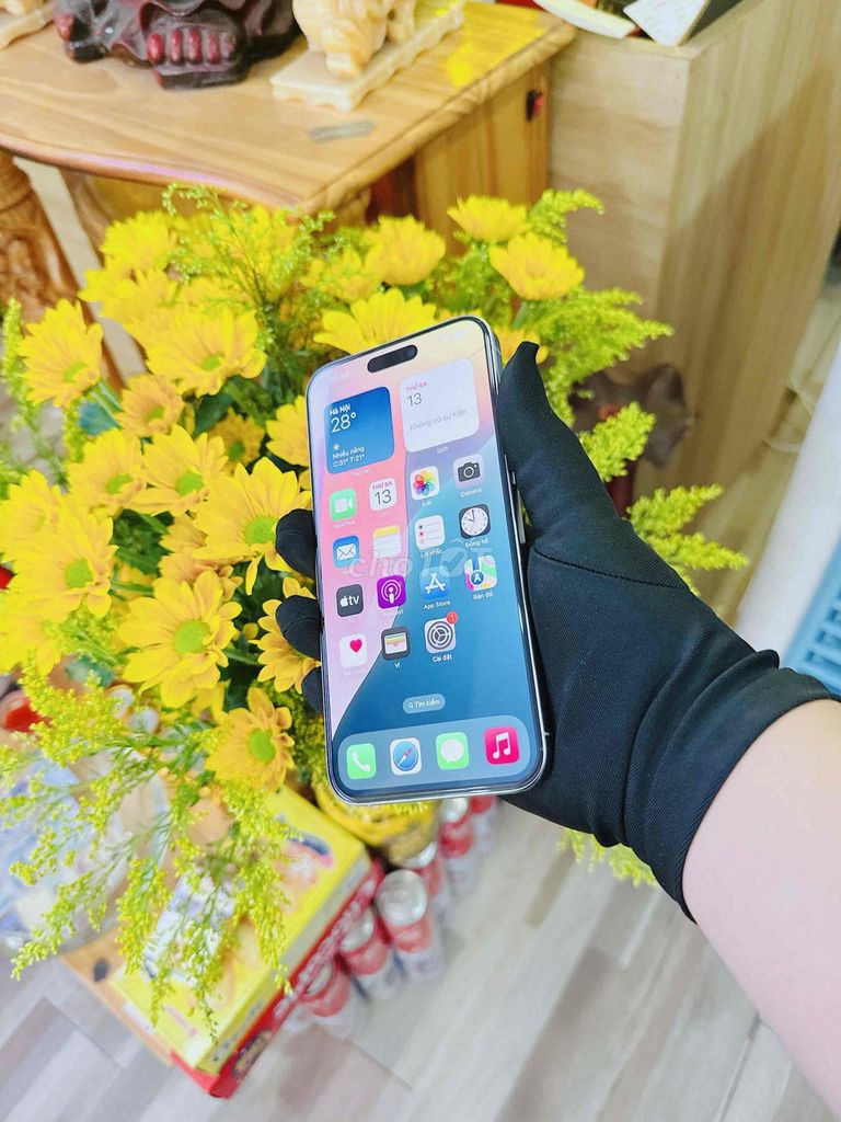 IPhone 15 Pro Max 256G Việt Nam 99% pin zin Áp. Mua bán Điện thoại tại Quận Hải Châu Đà Nẵng được đăng bởi TUẤN LUXURY MOBILE ĐÀ NẴNG hình 1