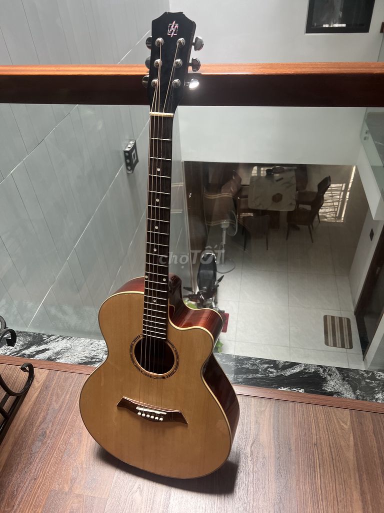 Đàn guitar Hero Guitars Gỗ Nâu Đã sử dụng. Mua bán Nhạc cụ tại Quận Cẩm Lệ Đà Nẵng được đăng bởi Hồ Thùy Trang hình 1