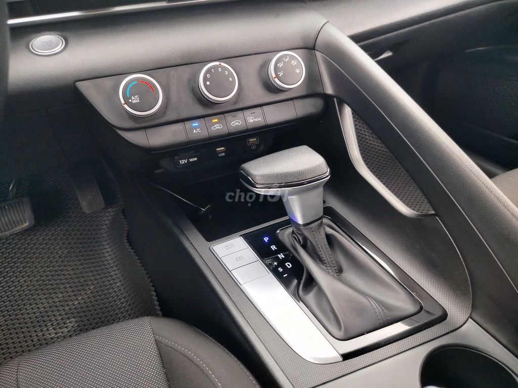 Hyundai Elantra 1.6AT tiêu chuẩn – Sản xuất 2022. Mua bán Ô tô tại Quận 11 Tp Hồ Chí Minh được đăng bởi HOÀNG HÀ hình 9