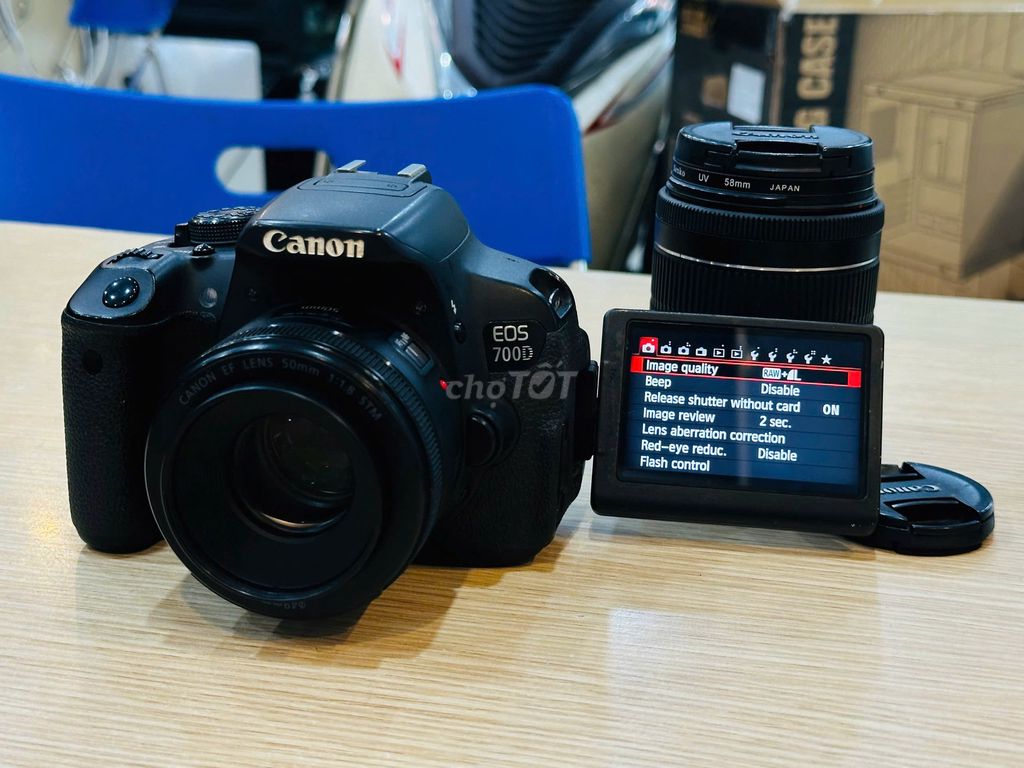 Máy ảnh Canon 700D + 18-55 Có bán lẻ body. Mua bán Máy ảnh, Máy quay tại Quận Đống Đa Hà Nội được đăng bởi Bảo Táo Store hình 1