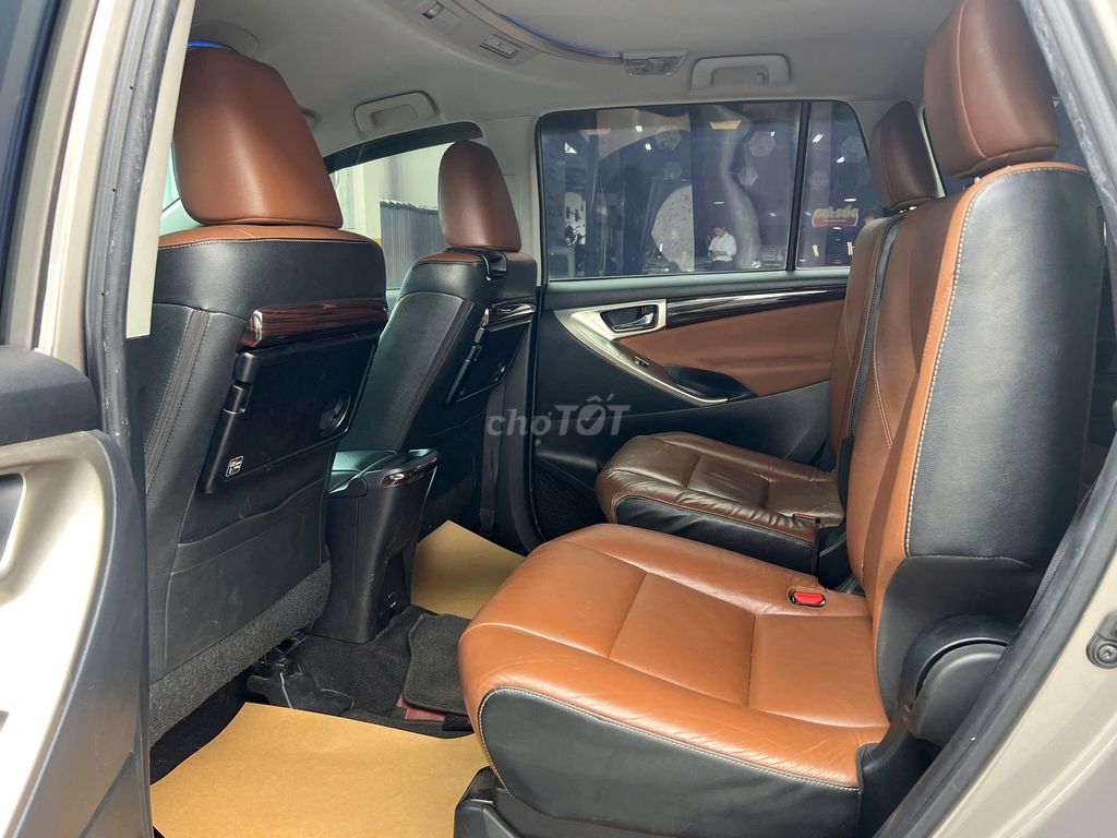 Innova 2017 2.0V bản cao cấp- 97.000 km. Mua bán Ô tô tại Quận Gò Vấp Tp Hồ Chí Minh được đăng bởi TOYOTA SURE GÒ VẤP hình 8