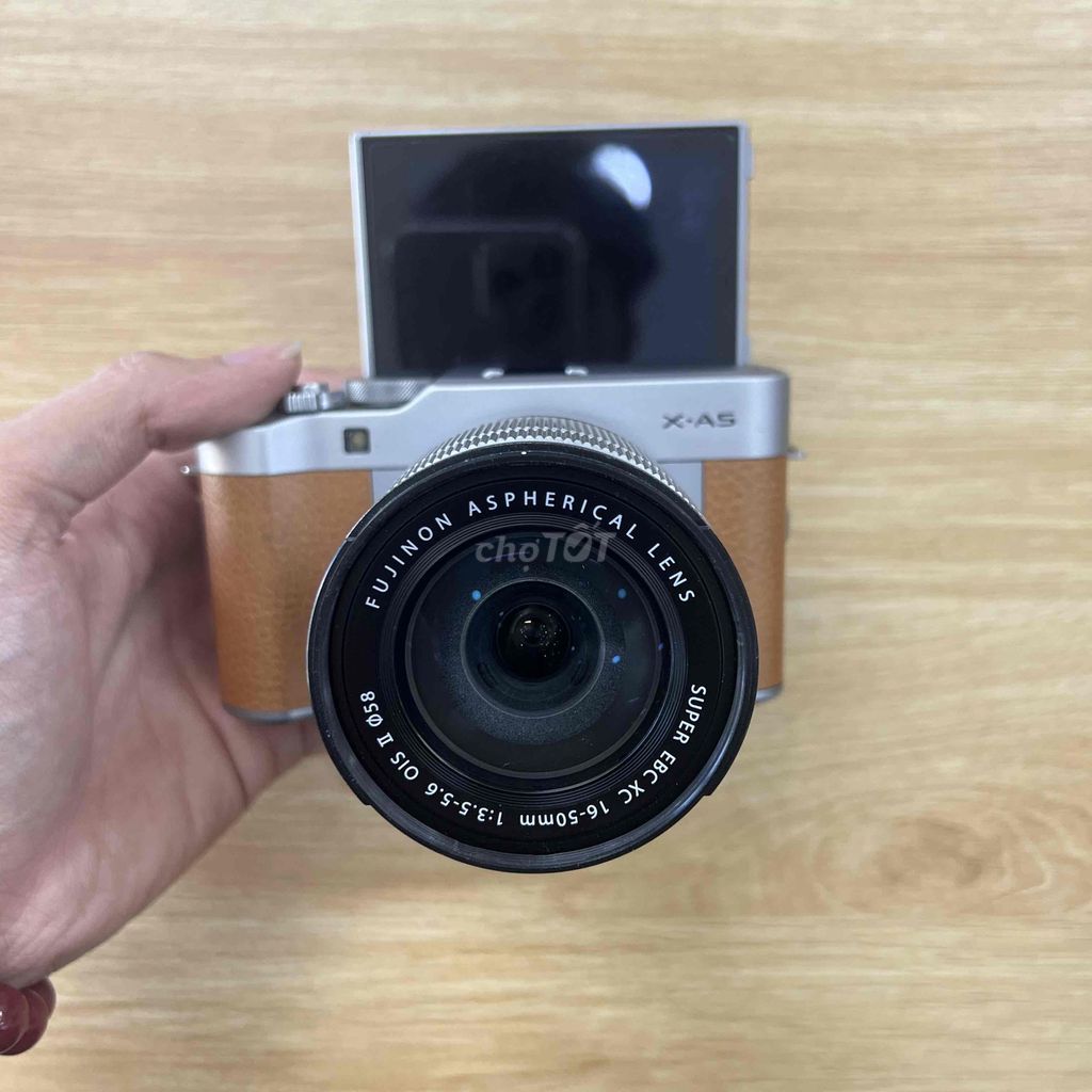 Máy ảnh Fujifilm X-A5 Bạc, Nâu kèm kit xc16-50mm. Mua bán Máy ảnh, Máy quay tại Huyện Thanh Trì Hà Nội được đăng bởi Nguyễn Đức Tuấn hình 1