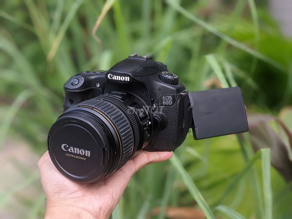 [Máy ảnh KTS] Canon 60D ống kính 17-85mm Đen. Mua bán Máy ảnh, Máy quay tại Quận 6 Tp Hồ Chí Minh được đăng bởi may anh KTS hình 1