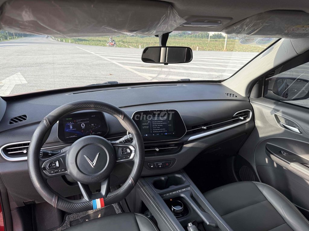 VinFast VF5 2024 Plus xe mua pin một chủ.. Mua bán Ô tô tại Huyện Hà Trung Thanh Hóa được đăng bởi Nguyễn đức Tuân hình 10