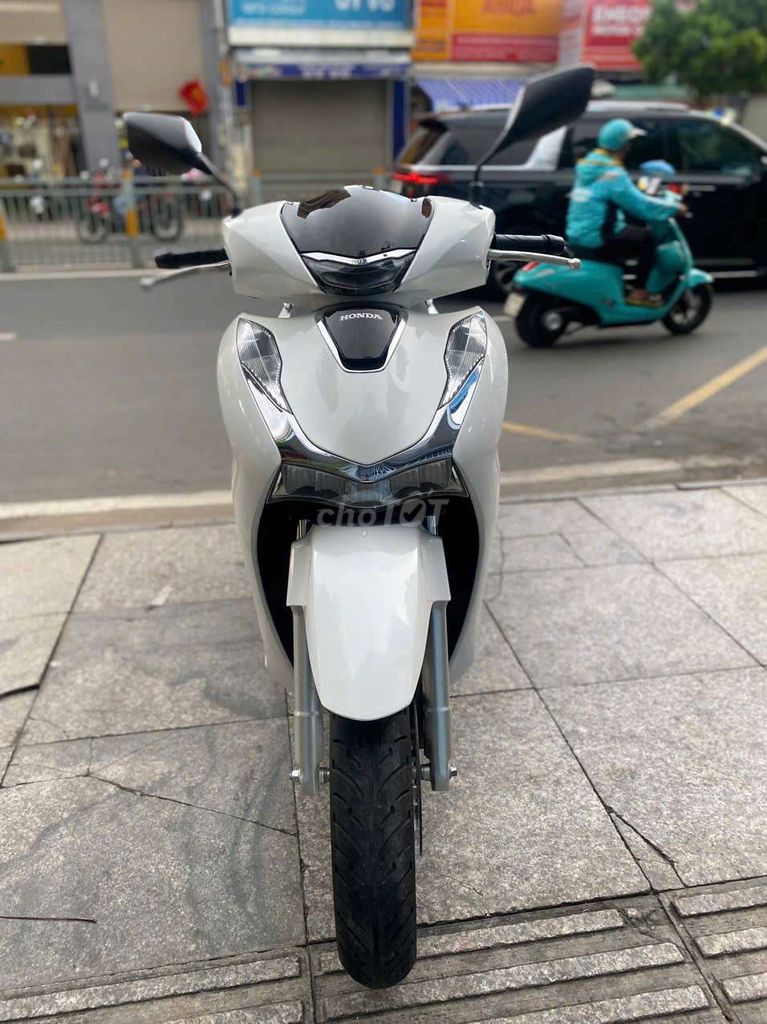 Honda SH 125 2021 mới 90% bstp chính chủ
