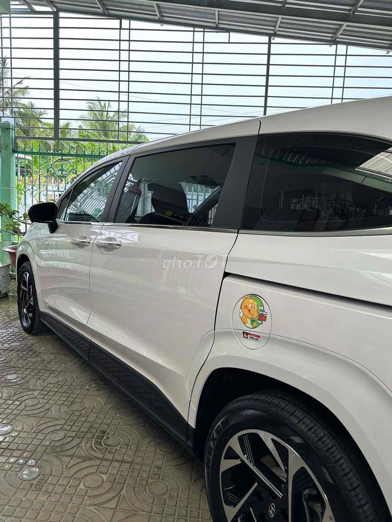 Hyundai Custin 2024 2.0 Trắng 25543 km. Mua bán Ô tô tại Thị xã Bến Cát Bình Dương được đăng bởi Tuan Nguyen hình 3