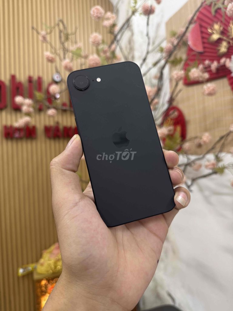 Apple iPhone 16e Đen Đã qua sử dụng. Mua bán Điện thoại tại Quận Đống Đa Hà Nội được đăng bởi Nguyễn Đức  hình 1