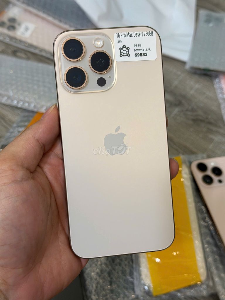 🥰iphone 16 pro max quốc tế 256gb zin không lỗi gì. Mua bán Điện thoại tại Quận Thanh Xuân Hà Nội được đăng bởi Thành Vũ Mobile hình 1