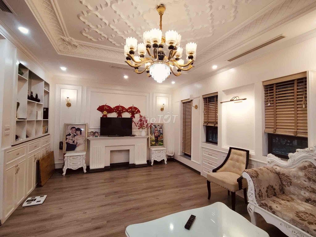 VIP Tây Sơn, 10m ra mặt phố, kinh doanh, ngõ thông, ở ngay, 43m2