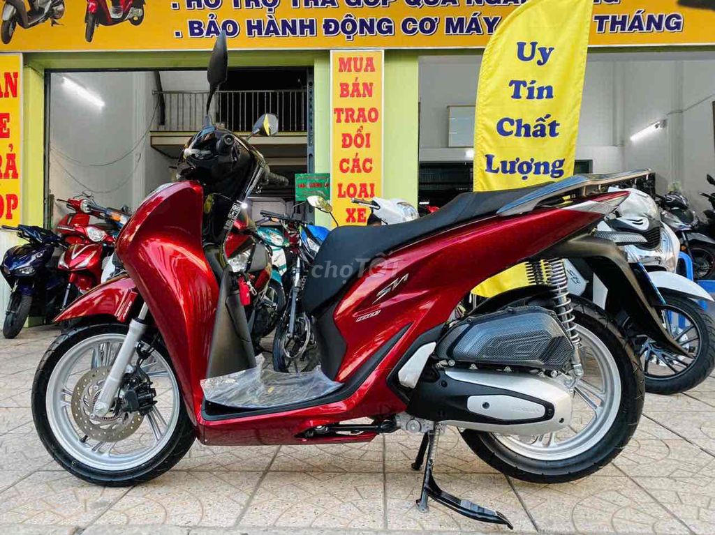 Honda SH160ABS 2025 Đỏ 1400 km. Mua bán Xe máy tại Quận Ninh Kiều Cần Thơ được đăng bởi CHXM Tân Liên Hưng 2 hình 4