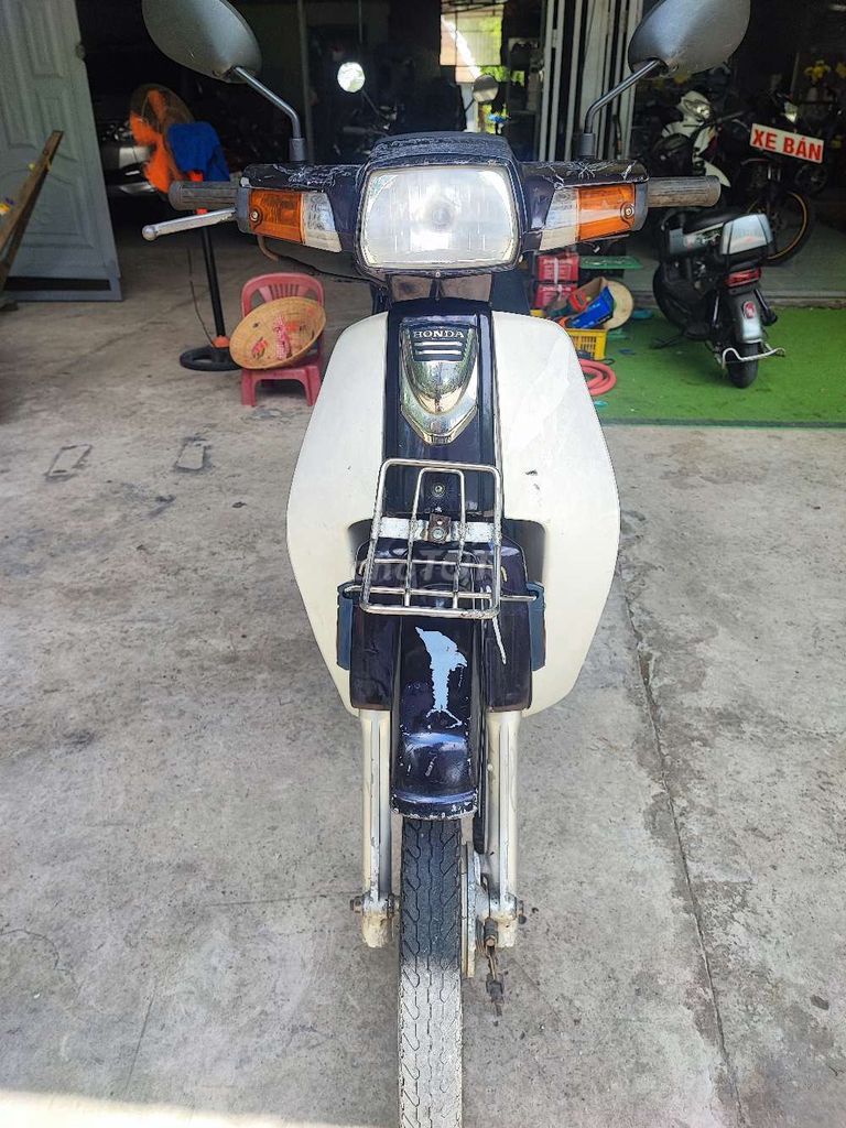 Honda Super Dream Nhật Đen Trắng. Mua bán Xe máy tại Quận Tân Bình Tp Hồ Chí Minh được đăng bởi Thanh Hiền hình 3