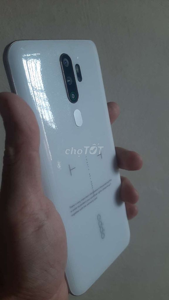 OPPO A9 Trắng đẹp mới có phụ kiện kèm, bảo hành. Mua bán Điện thoại tại Thành phố Huế Thừa Thiên Huế được đăng bởi Trần Tôn Ngọc Thạch hình 1