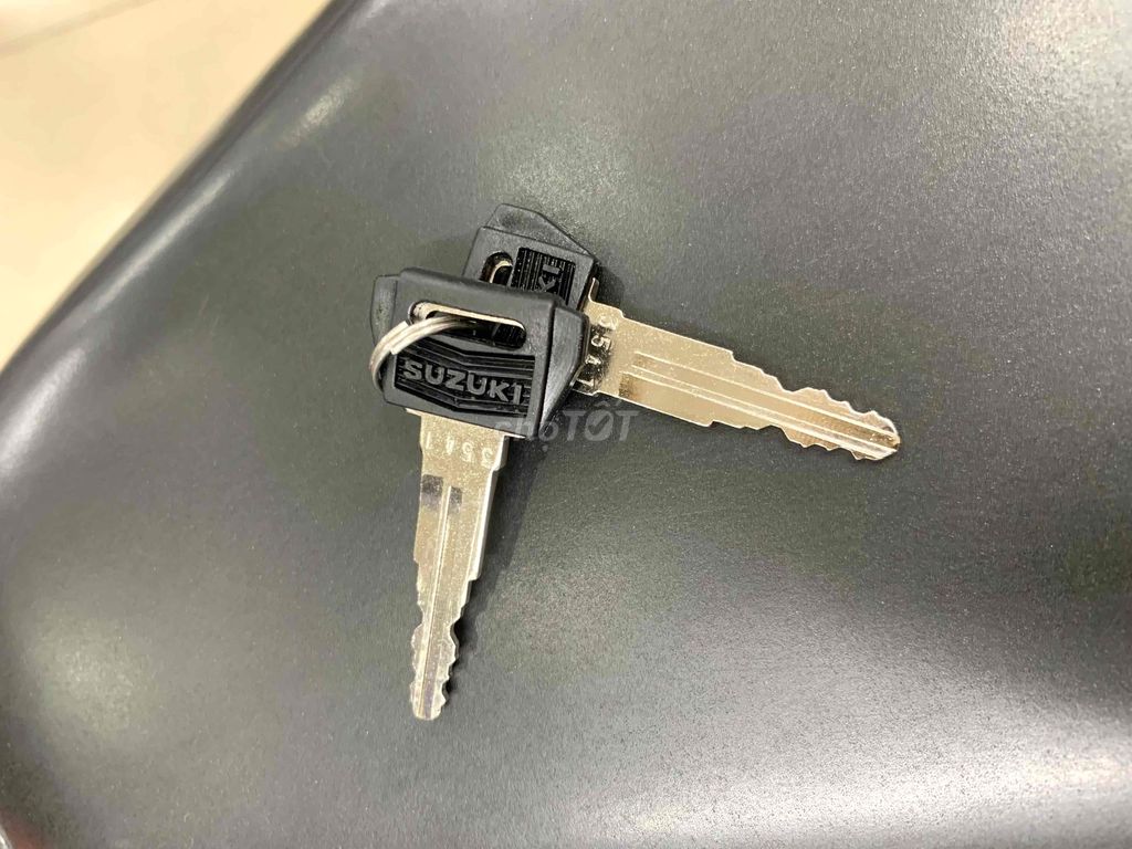 Xipo RGV2002 HảiQuanChínhNghạch nguyên bản zin 90%. Mua bán Xe máy tại Quận Phú Nhuận Tp Hồ Chí Minh được đăng bởi Cungsport hình 3