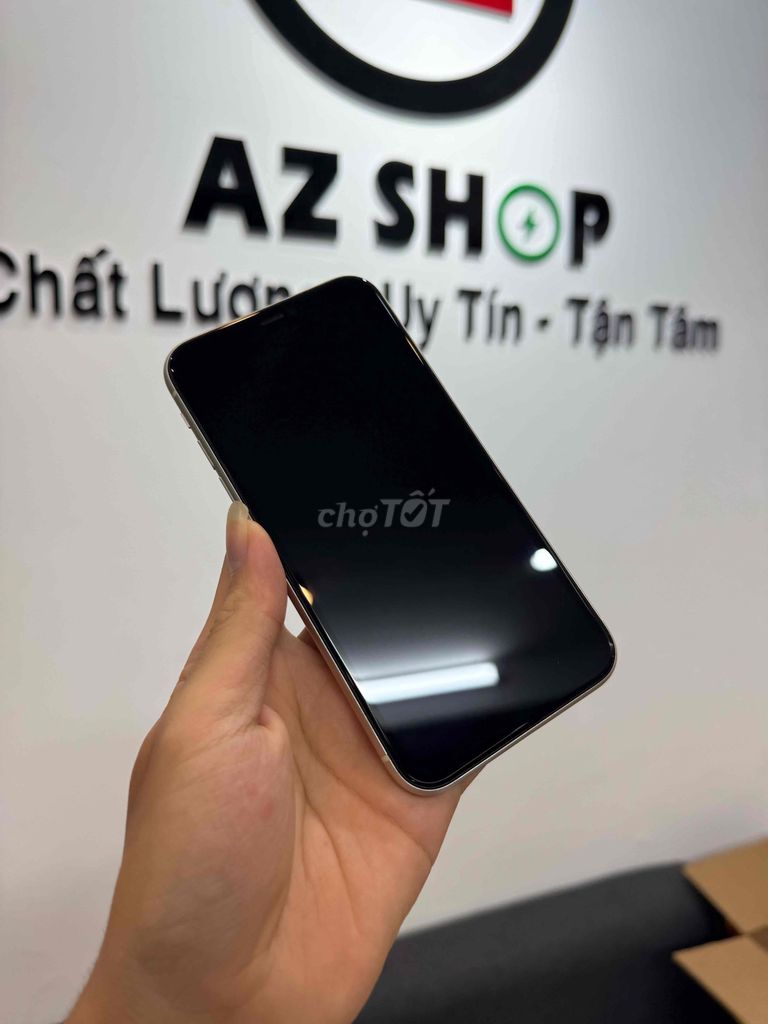 iPhone 11 64GB Trắng VNA zin all. Mua bán Điện thoại tại Quận Đống Đa Hà Nội được đăng bởi Cửa Hàng AZ Shop chuyên Apple Watch hình 1