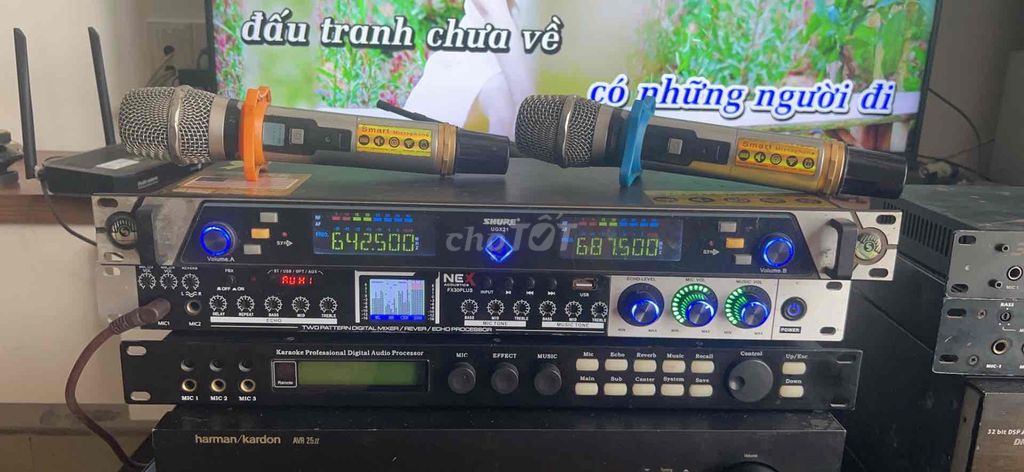Micro Shure UGX 21 Không dây Đen Vàng. Mua bán Tivi, Âm thanh tại Quận Kiến An Hải Phòng được đăng bởi Phạm anh Tuấn  hình 1
