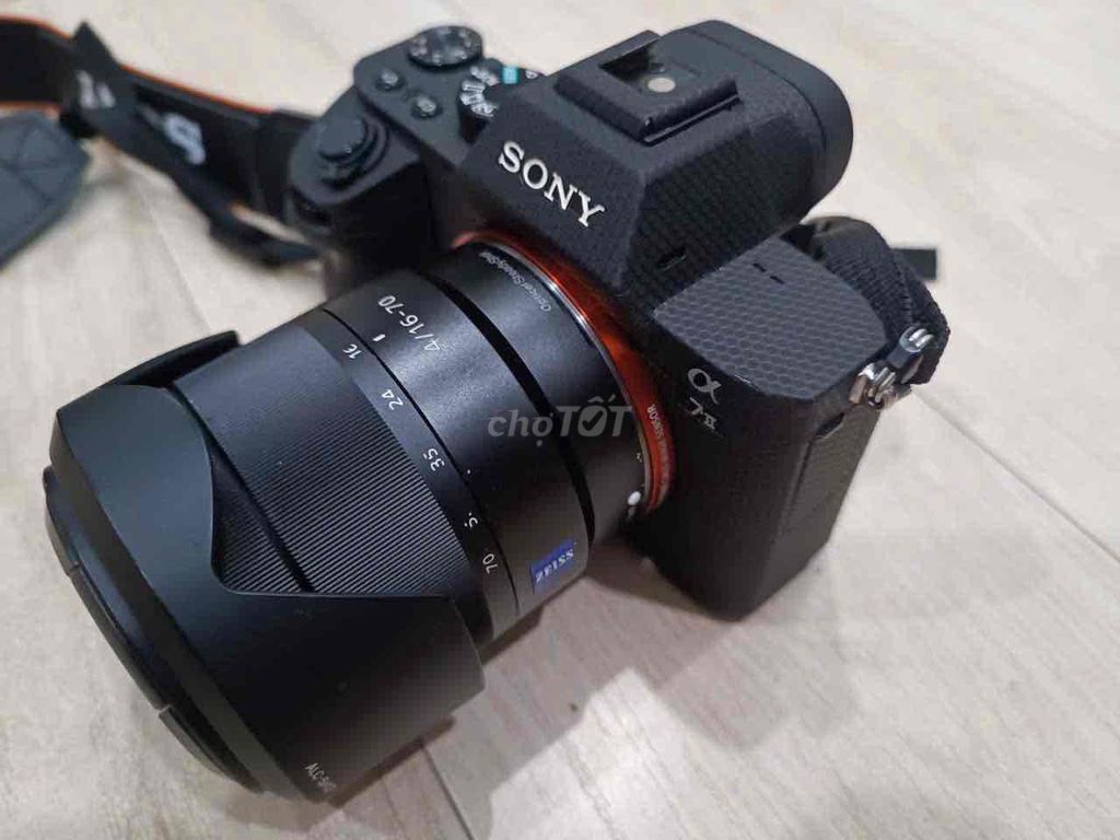 Máy ảnh Sony A7 II Đã qua sử dụng. Mua bán Máy ảnh, Máy quay tại Quận Hoàng Mai Hà Nội được đăng bởi Trần Duy Thành  hình 1