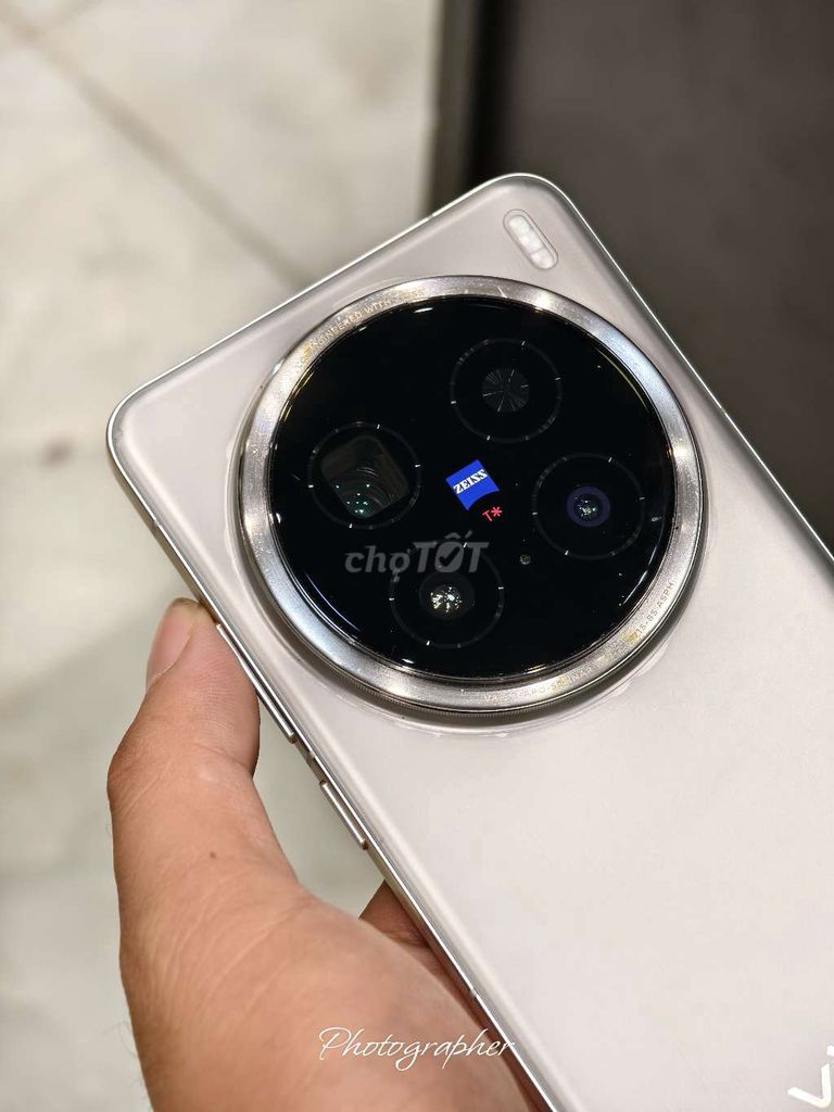 Vivo X200 Pro 256GB Bạc. Mua bán Điện thoại tại Huyện Mỏ Cày Bắc Bến Tre được đăng bởi thọ hình 1