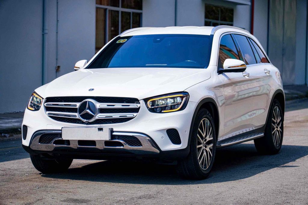 Mercedes Benz GLC 200 4MATIC  2022 - 72 km 1 chủ. Mua bán Ô tô tại Quận Tân Phú Tp Hồ Chí Minh được đăng bởi Văn Hải hình 3