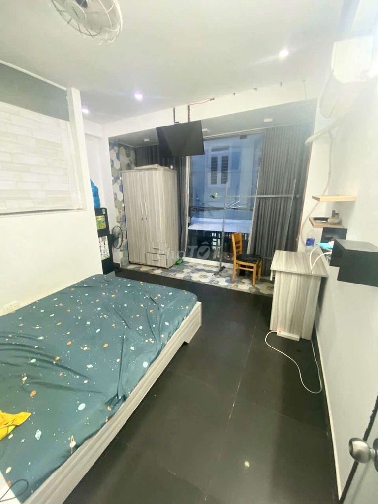 Квартира с обслуживанием, 5 этажей, 4x15, здание, 6 м, Пайн-стрит, Ле Ван Куа, 6 миллиардов турецких лир