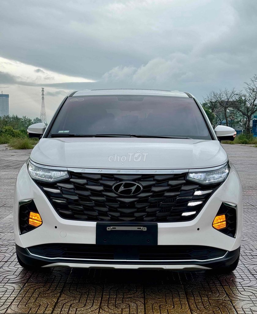 Hyundai Custin 2023 1.5 Turbo Đặc biệt 27000 km. Mua bán Ô tô tại Quận Cẩm Lệ Đà Nẵng được đăng bởi nguyễn văn khoa hình 1