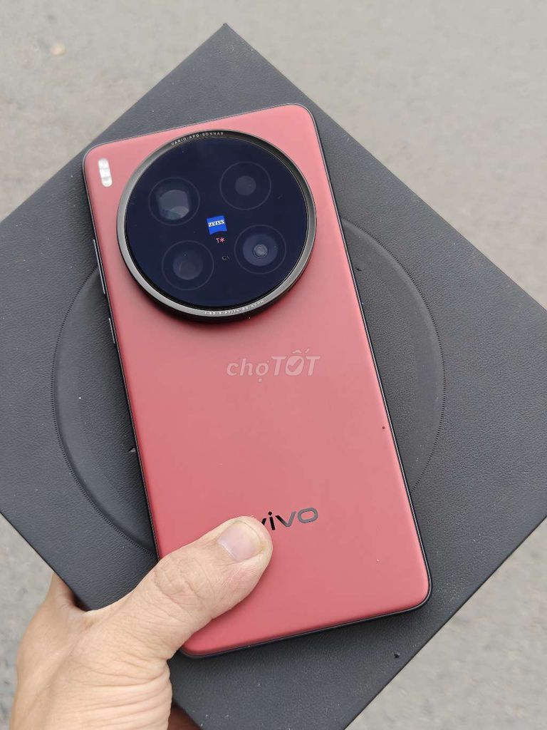 Vivo X200 Ultra 12/256GB Đỏ 99%. Mua bán Điện thoại tại Quận Bình Tân Tp Hồ Chí Minh được đăng bởi Phạm Vôn hình 1