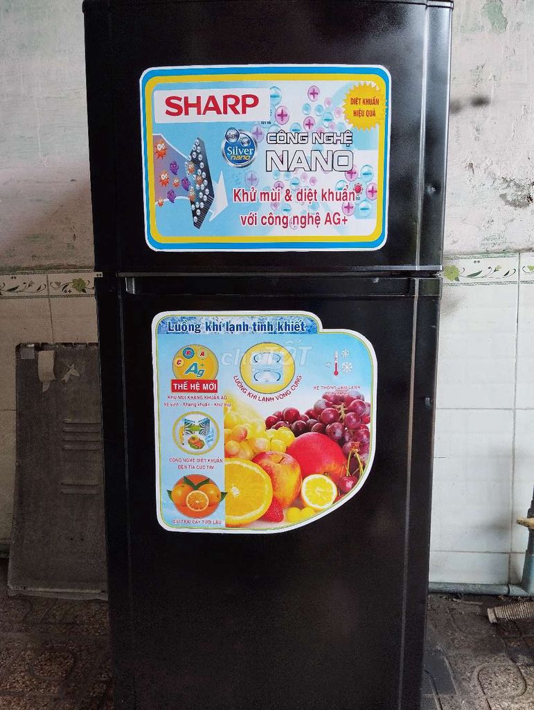 Tủ lạnh Sharp Inverter Đen. Mua bán Tủ lạnh tại Huyện Lấp Vò Đồng Tháp được đăng bởi Hiếu hình 1