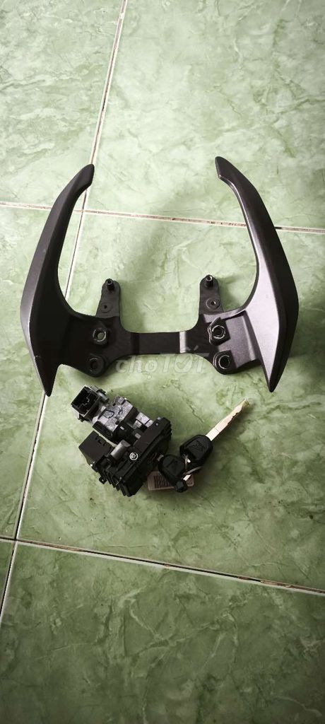 Ổ khóa cơ Honda Winner X V2 như mới chính hãng. Mua bán Phụ tùng xe tại Thành phố Tân An Long An được đăng bởi Tuỳ Duyên  hình 3