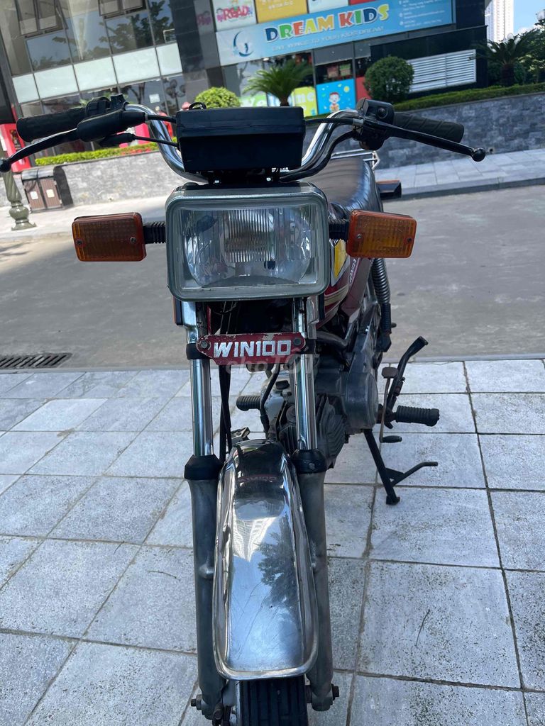 E bán 14 triệu có fix. Win honda 100 máy cực chất. Mua bán Xe máy tại Quận Hà Đông Hà Nội được đăng bởi Vạn Tín hình 7