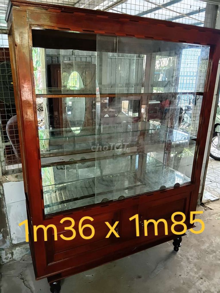 Tủ trưng bày Gỗ Kính 1m36x1m85. Mua bán Tủ, kệ gia đình tại Thành phố Bến Tre Bến Tre được đăng bởi Hung hình 1