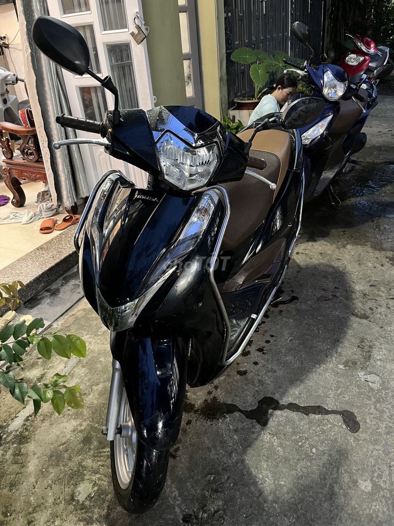 Xe tay ga Lead, đời 2020, xe màu xanh đen. Mua bán Xe máy tại Quận 12 Tp Hồ Chí Minh được đăng bởi Tuấn hình 3