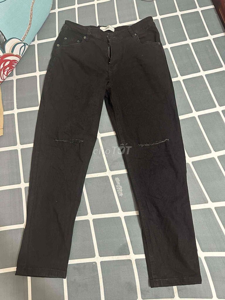 Quần jean nam đen size 30. Mua bán Quần áo tại Huyện Mỏ Cày Nam Bến Tre được đăng bởi Nguyễn Khang hình 1