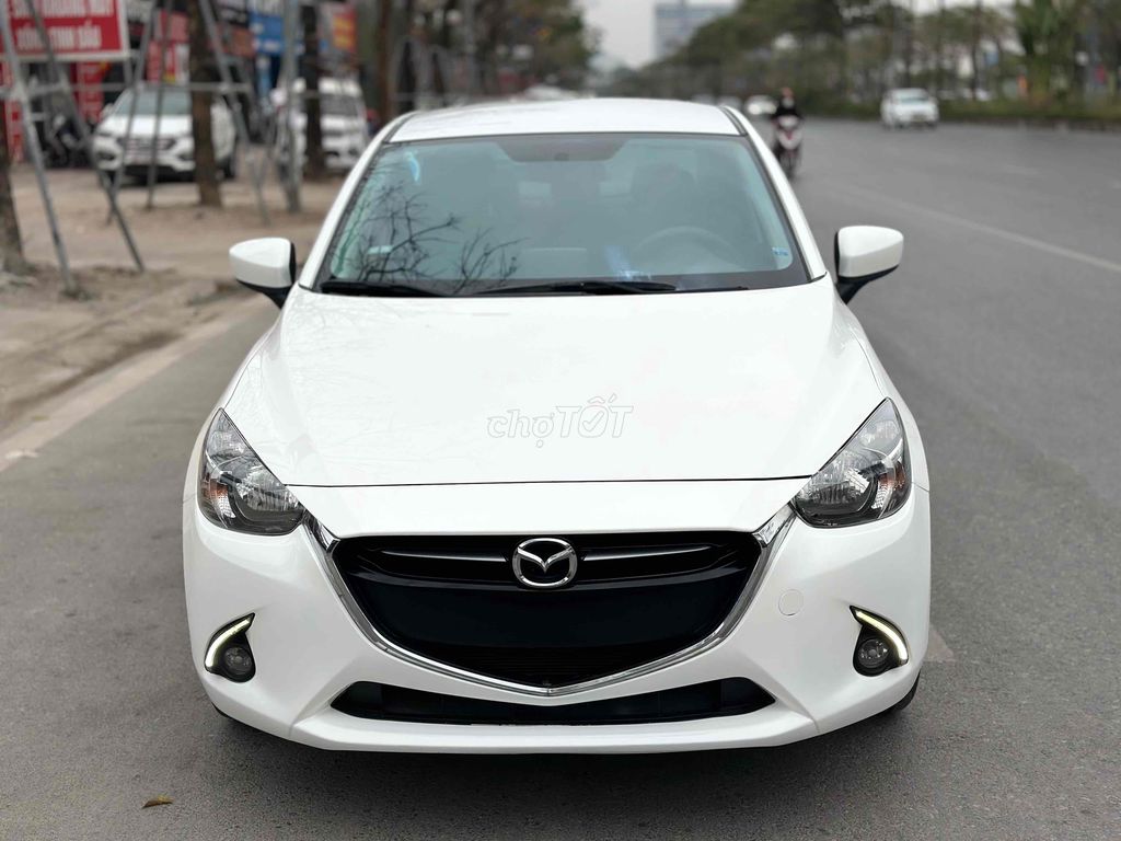 Mazda2 2016  1.5 AT Trắng Biển Hà Nội 1 Chủ 8 Vạn