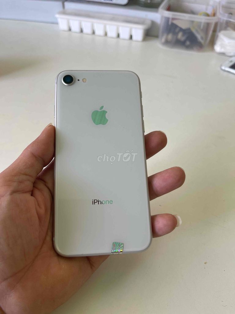 iphone 8G  quốc tế 64gb  Zin đẹp full chức năng ... Mua bán Điện thoại tại Thành phố Buôn Ma Thuột Đắk Lắk được đăng bởi táo zin zin hình 1