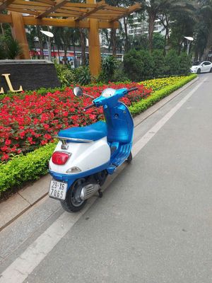 Piaggio LX ie Xanh