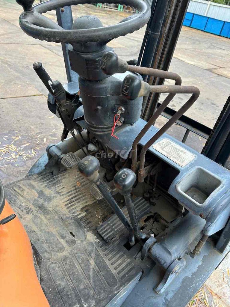 xe nâng hàng 1,5 tấn. Mua bán Phương tiện khác tại Thành phố Mỹ Tho Tiền Giang được đăng bởi Ty cano jetski hình 5