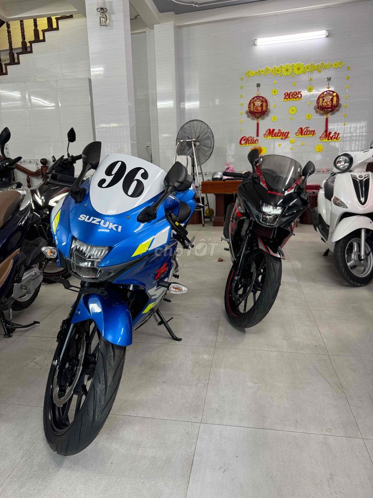 1 Cặp Suzuki Gsx R150 Đời 2017 Vs 2019 Siêu Lướt