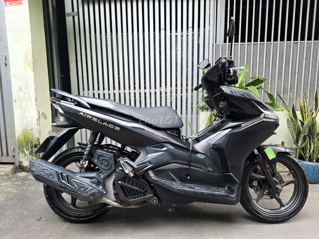 Honda Air Blade 125 2020 (Đen nhám) bstp chính chủ. Mua bán Xe máy tại Quận 8 Tp Hồ Chí Minh được đăng bởi Phùng Tuấn Bảo hình 1