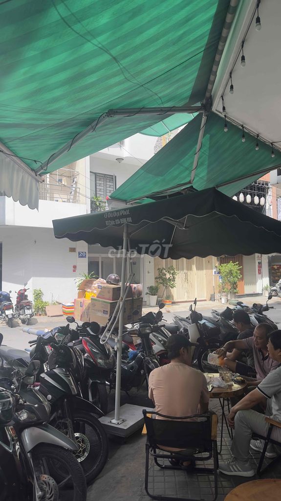 Dù lệch tâm 2m5 x 2m5 Xanh lá. Mua bán Nội thất, đồ gia dụng khác tại Quận Phú Nhuận Tp Hồ Chí Minh được đăng bởi Trần Phi Hải hình 1