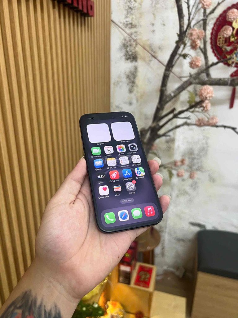 Apple iPhone 16 QTE 256GB Đen. Mua bán Điện thoại tại Quận Đống Đa Hà Nội được đăng bởi KT Hà Nội Mobile hình 1