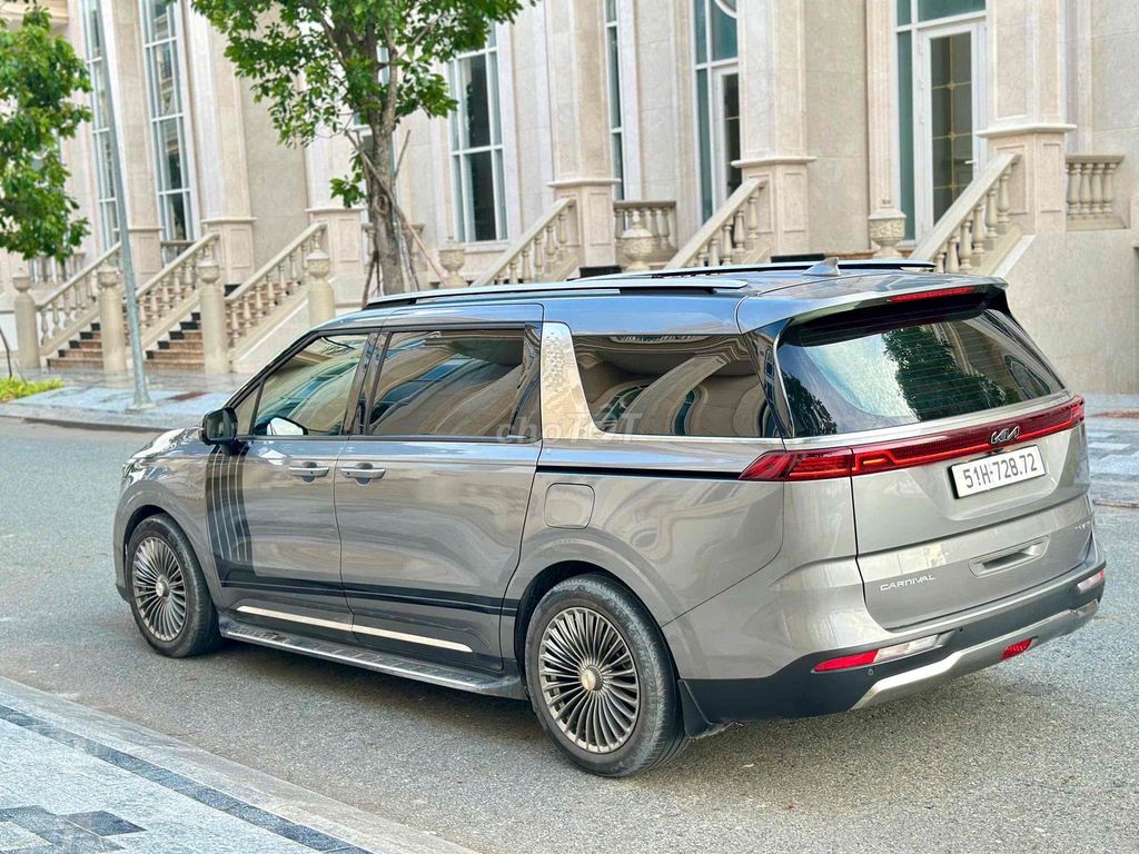Kia Carnival 2023 Signature 2.2D - 45000 km. Mua bán Ô tô tại Thành phố Thủ Đức Tp Hồ Chí Minh được đăng bởi Đặng Tú Nguyên hình 4