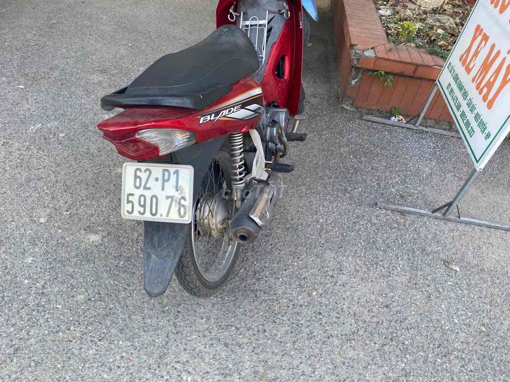 cần bán xe, có đủ giấy tờ. Mua bán Xe máy tại Thành phố Thủ Đức Tp Hồ Chí Minh được đăng bởi Lê Đức Chiến hình 1