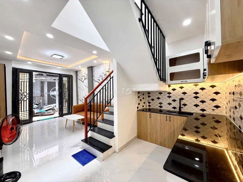 Bán nhà Xô Viết Nghệ Tĩnh P21 Bình Thạnh Giáp Q1 có Phòng tầng trệt. Mua bán nhà ở tại Quận Bình Thạnh Tp Hồ Chí Minh được đăng bởi Nguyễn Nam hình 3