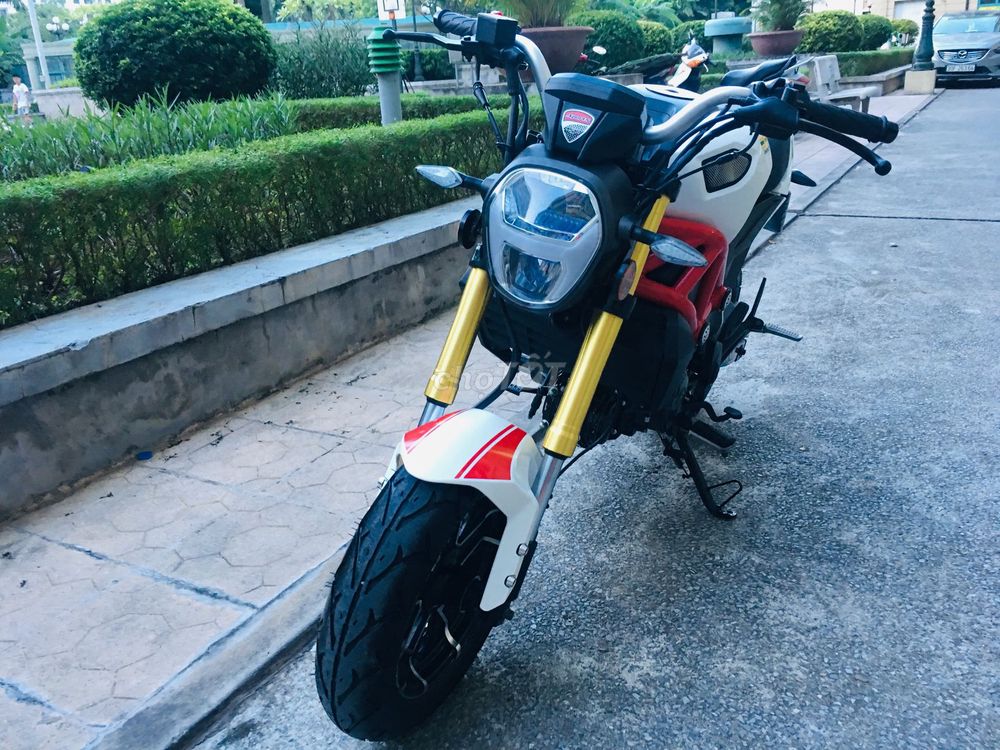 Giá MV Agusta Dòng khác đăng ký 2019 đã sử dụng giá 17 triệu. Liên hệ ngay: 0353392908