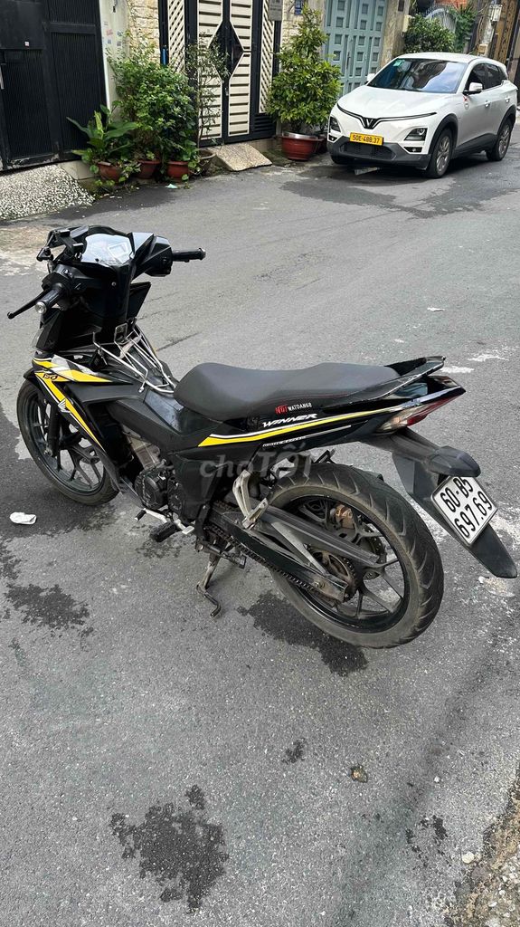Honda Winner v1 черный с золотым, в родне, тихий